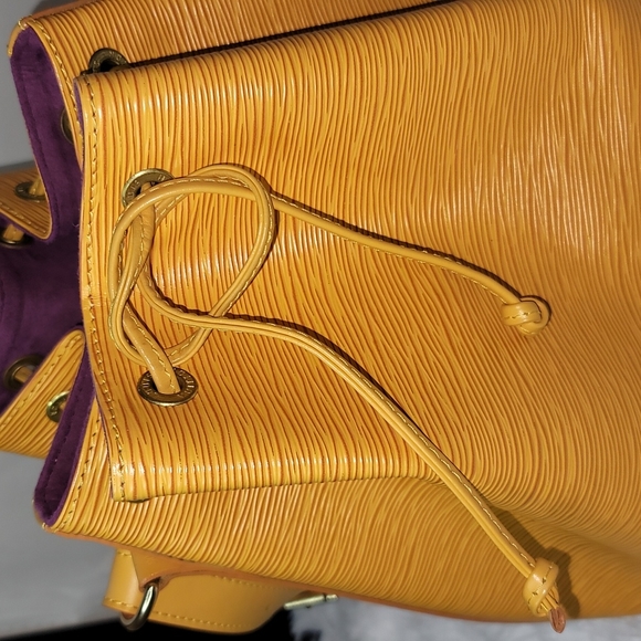 100% Original LOUIS VUITTON Petit Noe Epi Yellow Shoulder Bag - Picture 6 of 9